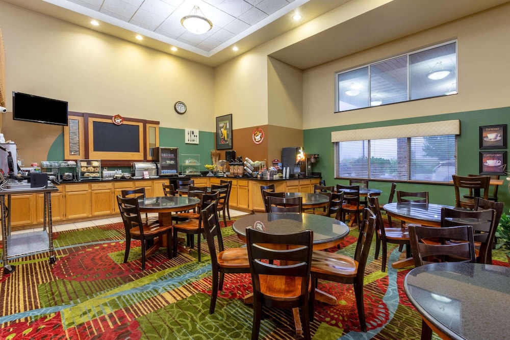 Americinn By Wyndham Wausau 34/50