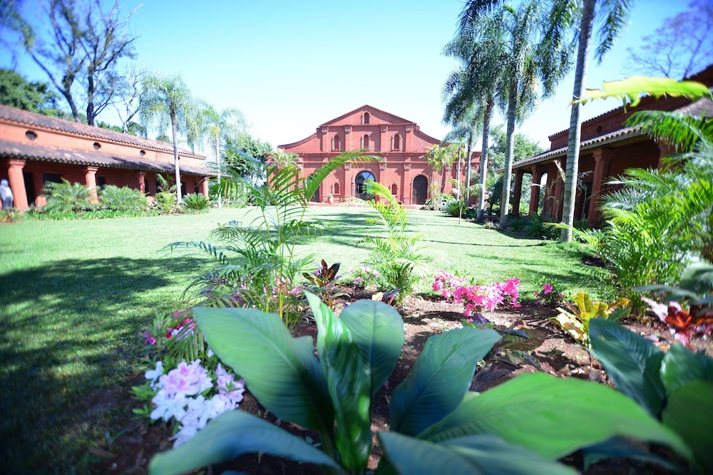 Guamini Mision Hotel 8/60