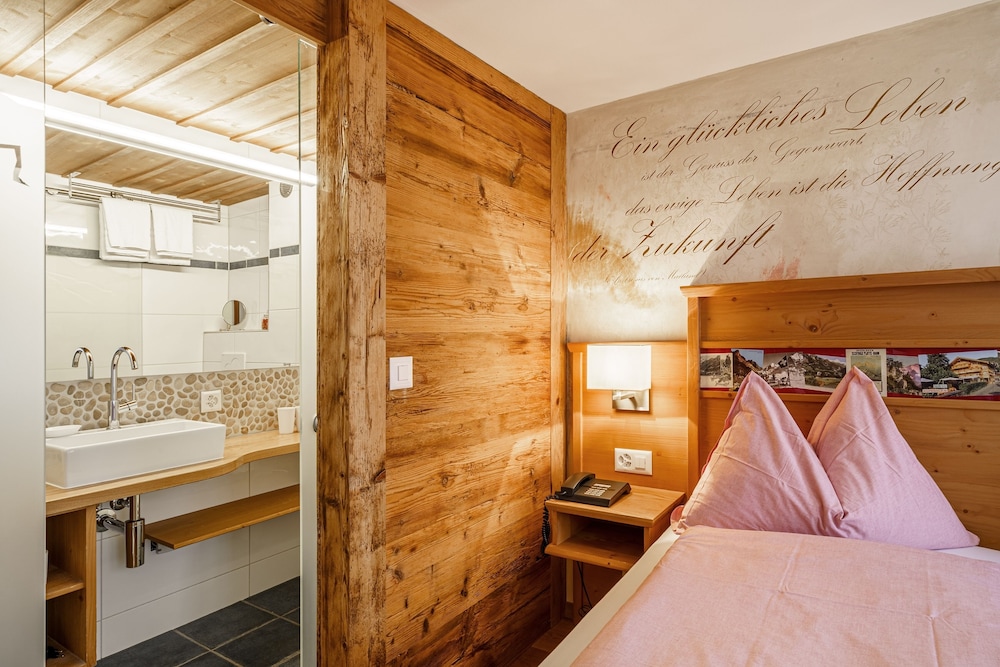 شاليه سوبيريور بسريرين منفصلين، Hotel Alpenblick 10/10