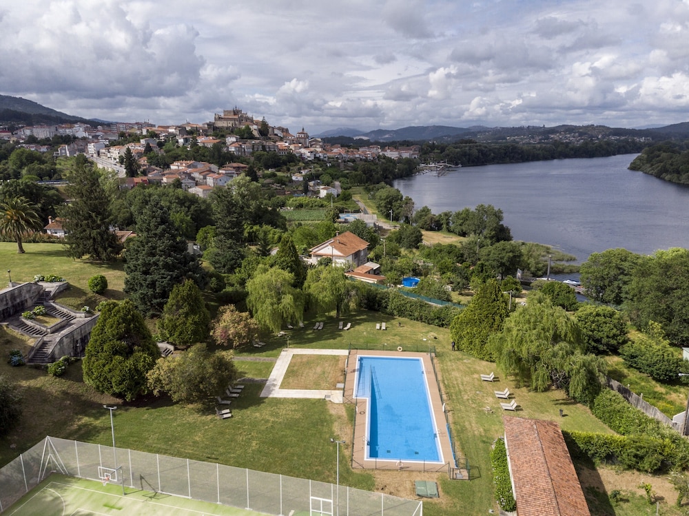 Parador de Tui 66/70