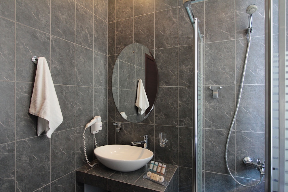 Athens Lotus Hotel 46/47
