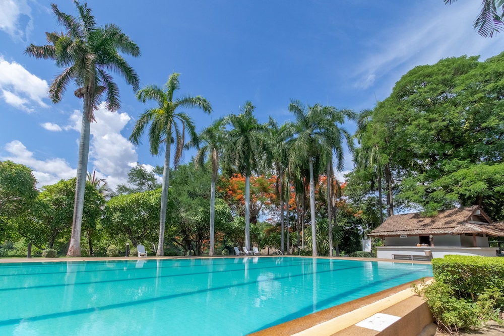 Felix River Kwai Resort 67/69