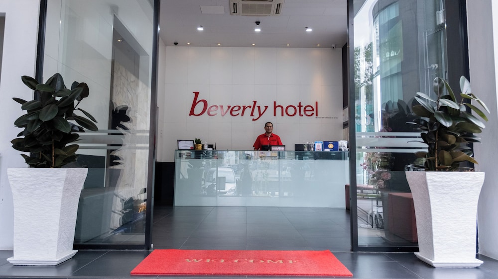 Beverly Hotel 12/52