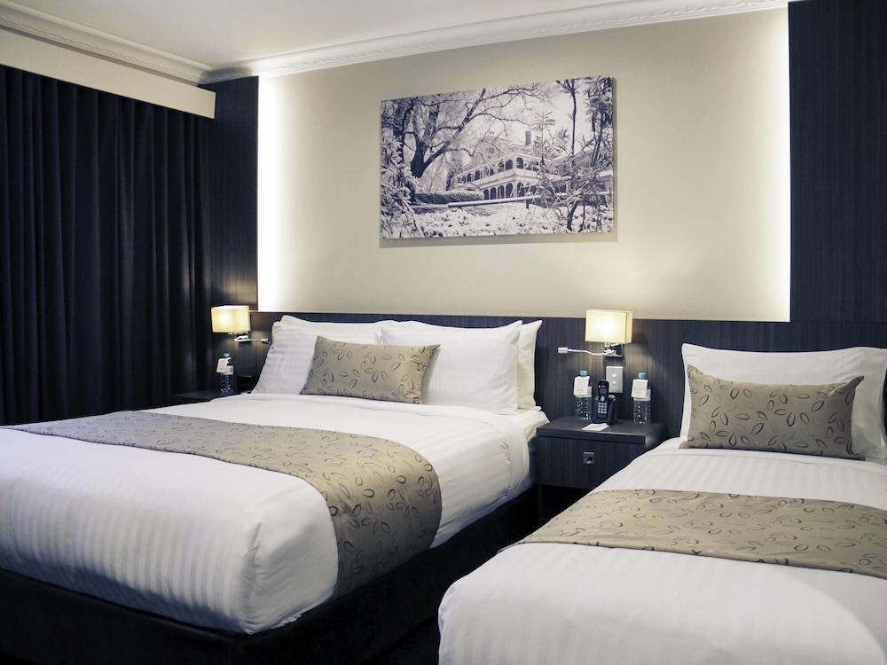 Mercure Orange 18/65