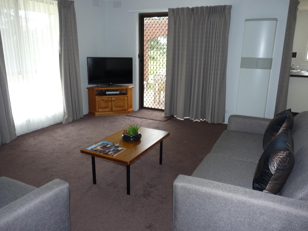 BARWON VALLEY LODGE 30/64