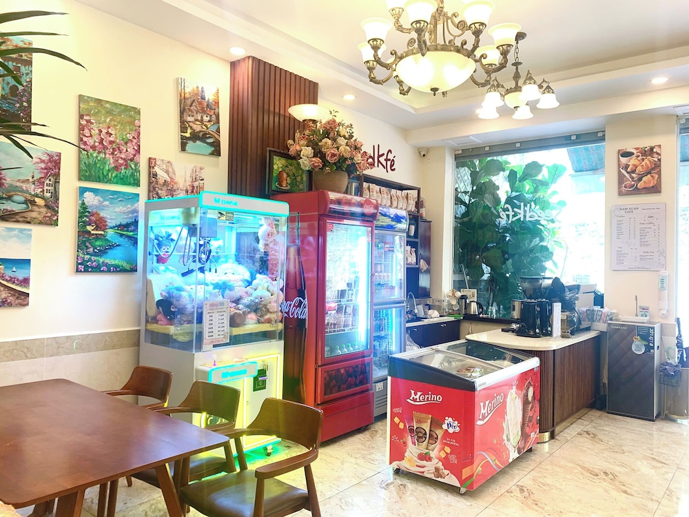 Nam Xuan Premium Hotel 52/68