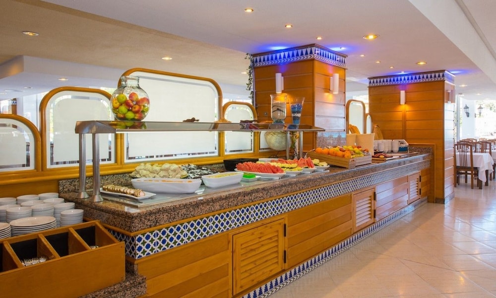 Hotel Cala Romantica 13/65