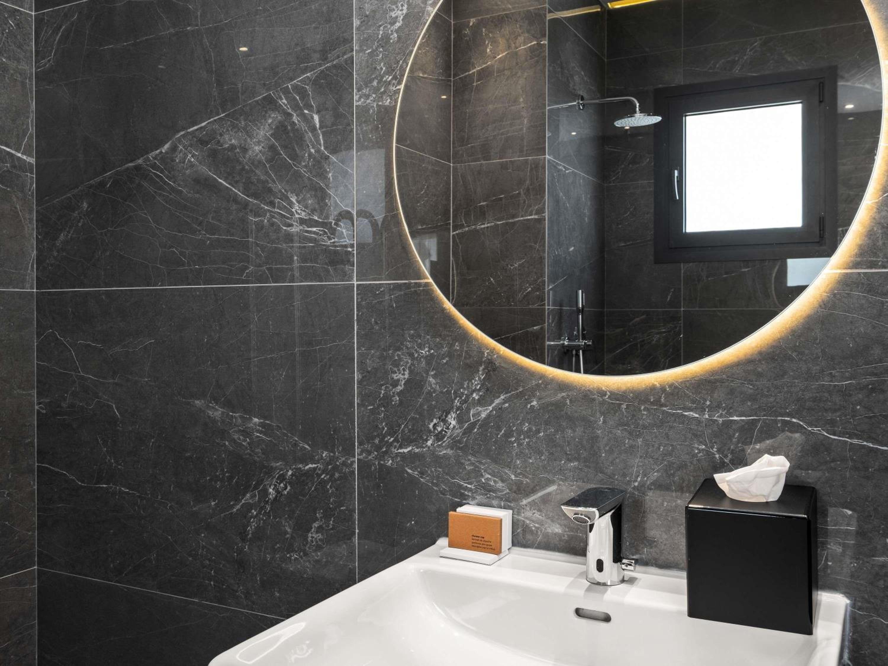 غرفة بسرير فردي لذوي الإعاقة، Mercure Larnaca Finikoudes Beach 9/9