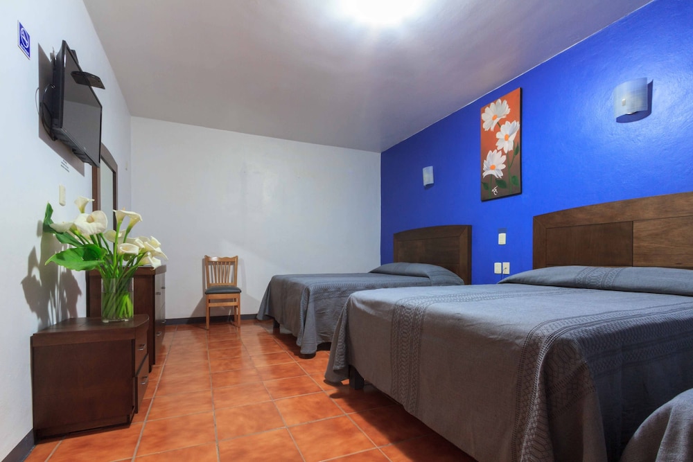 Hotel del Marquesado 25/72