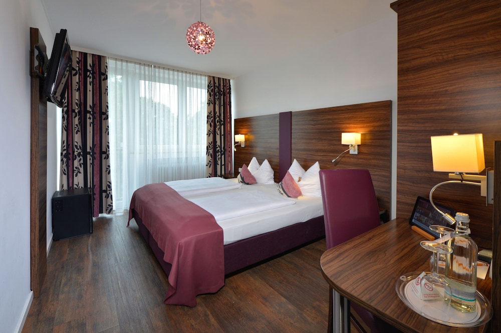 Arthotel Haar 10/60