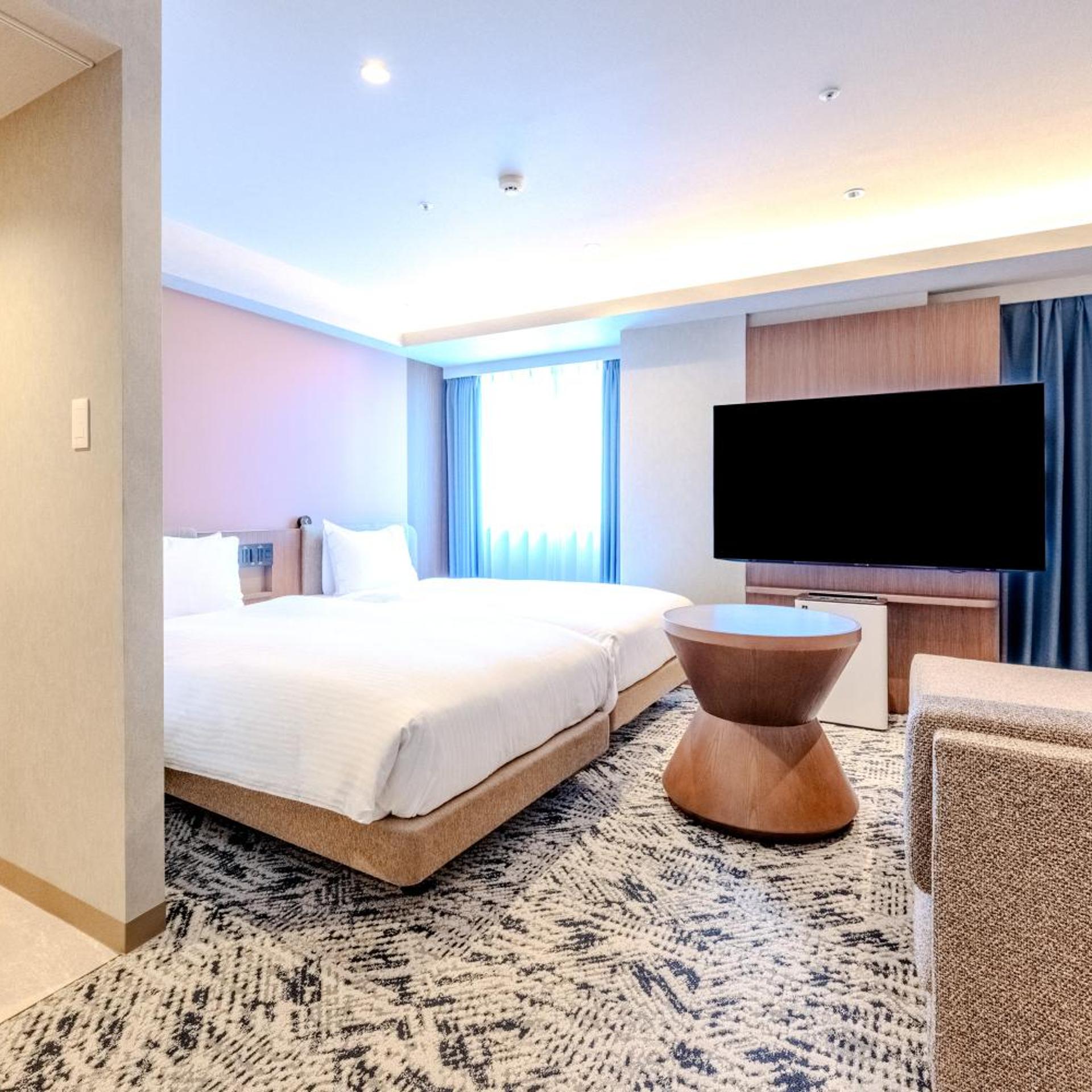 Deluxe, Twin Beds