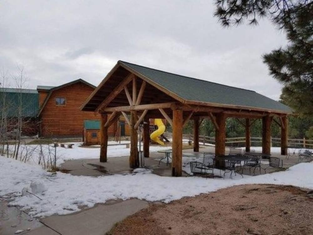 Black Forest B&B Lodge & Cabins 43/49