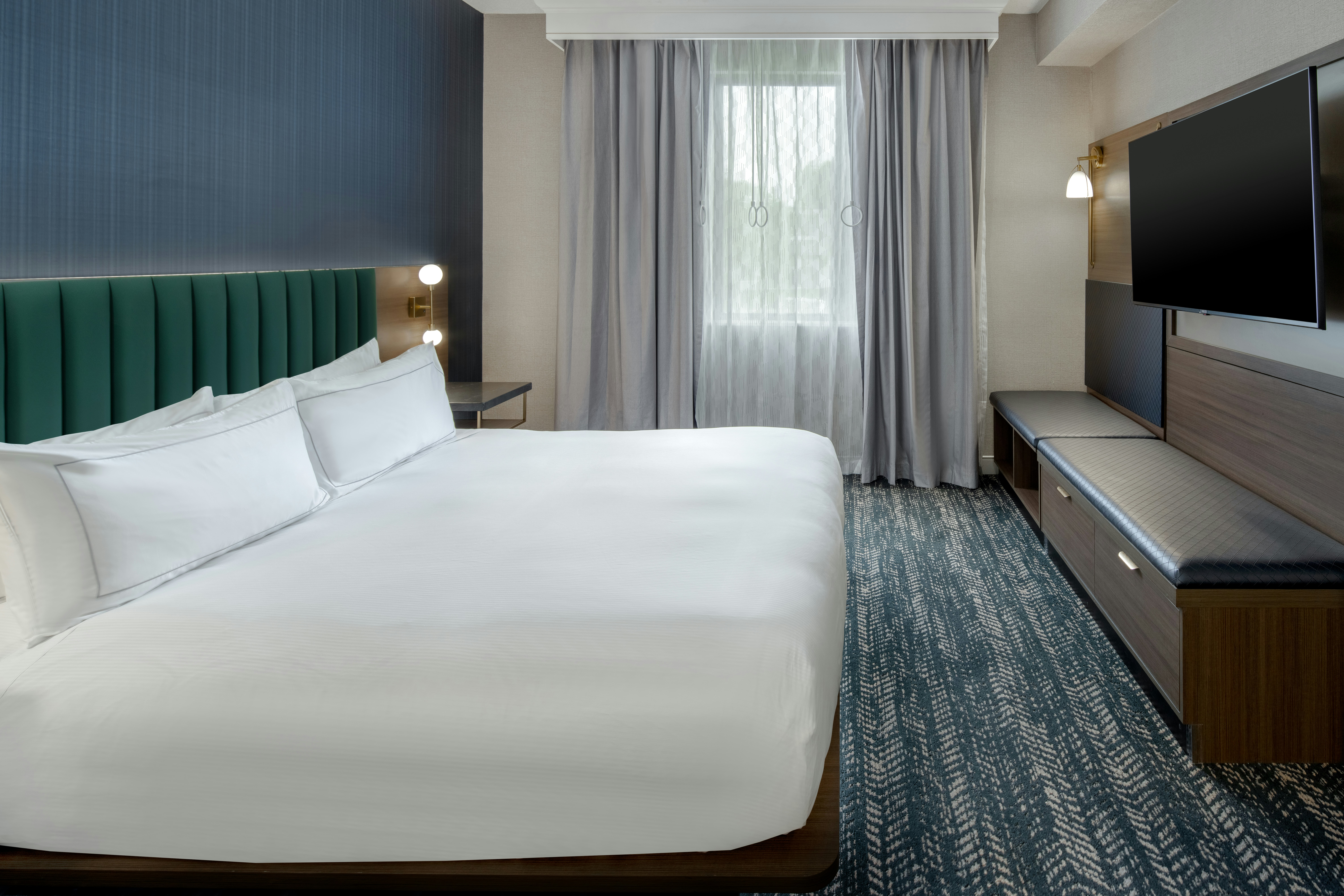 جناح بسرير كينج لذوي الإعاقة