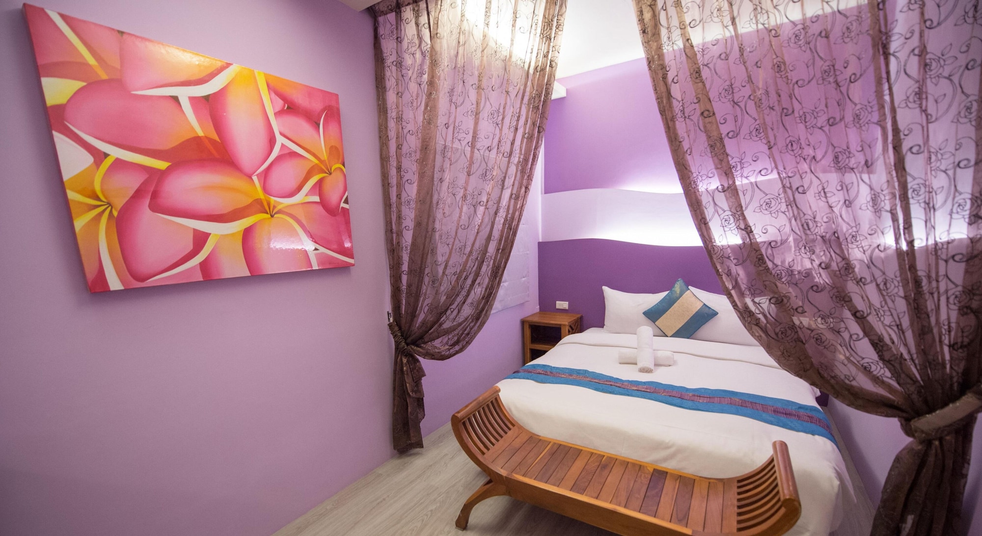 ECONOMY, DOUBLE BED