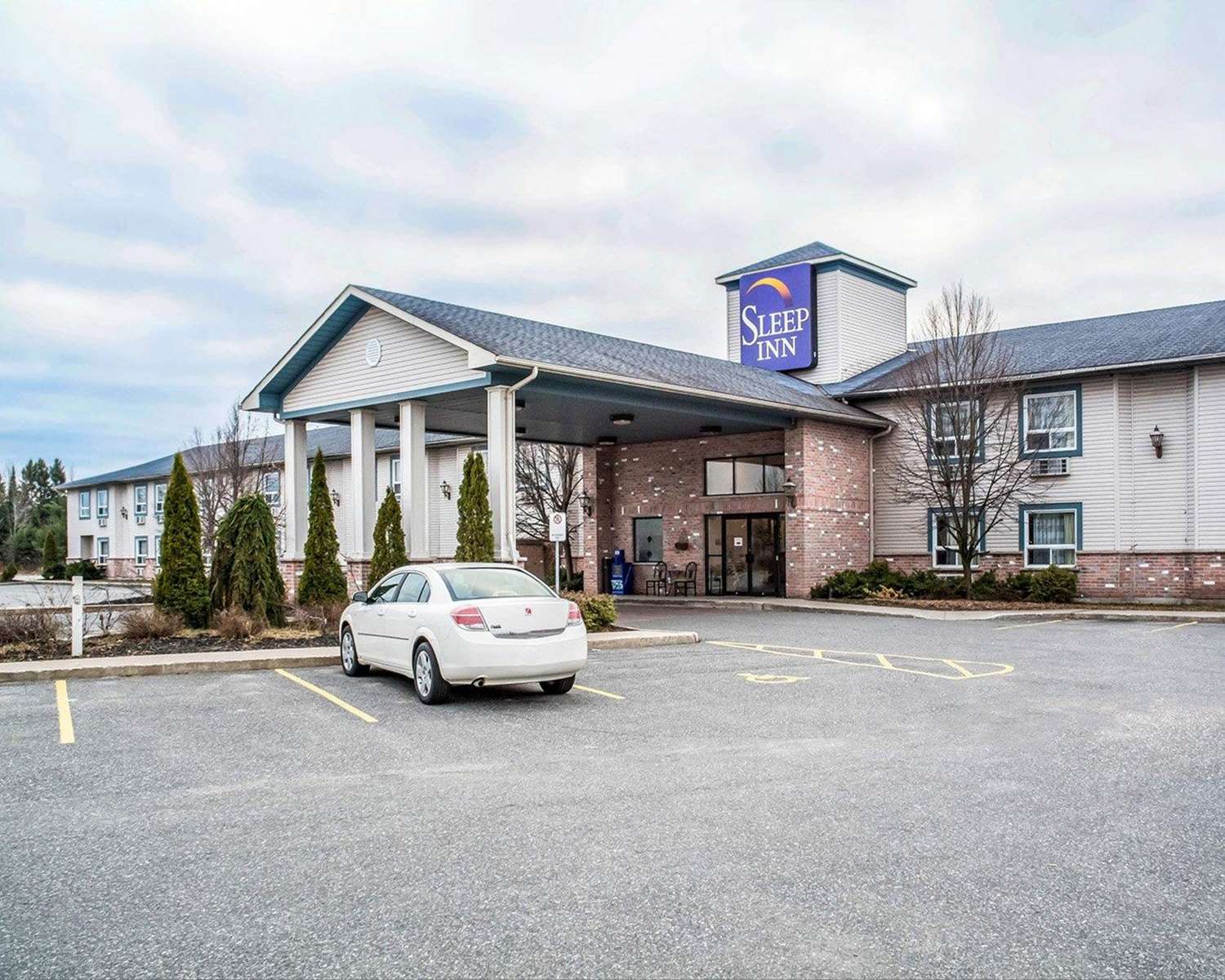 Comfort Inn Bracebridge, ON 22/24