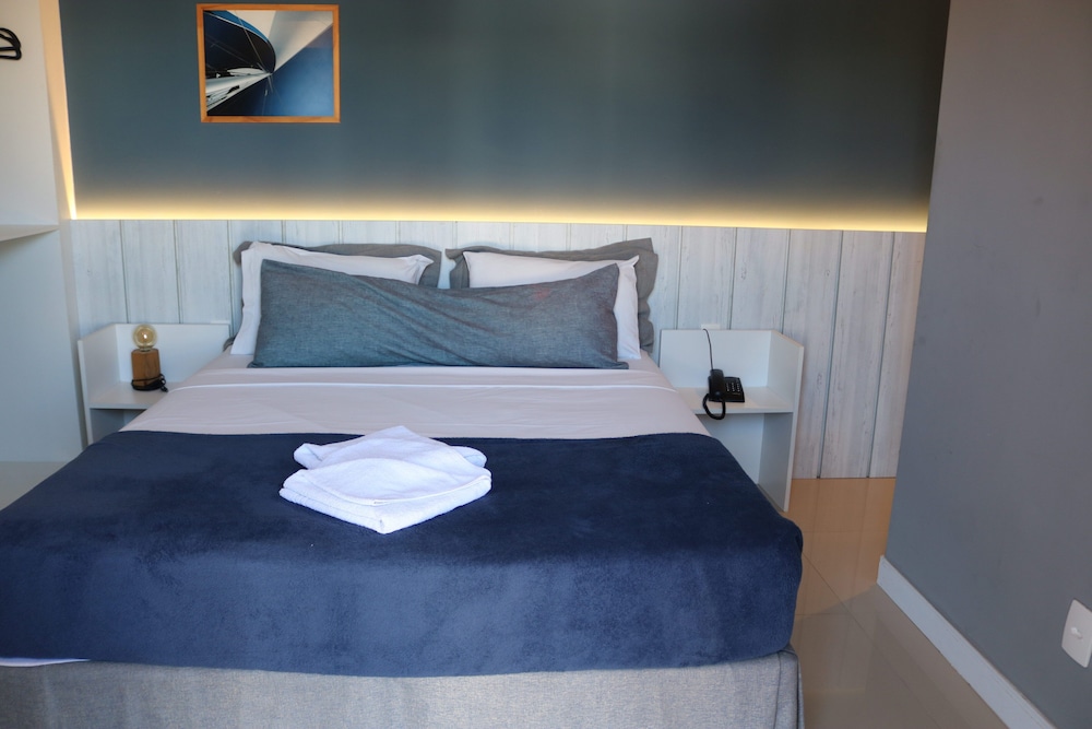 Hotel Bossa Nova Cabo Frio 12/48