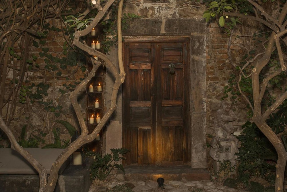 Casa No Name Small Luxury Hotel - Adults Only 67/74