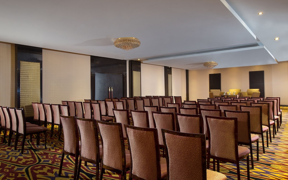 Best Western Plus Makassar Beach 40/41