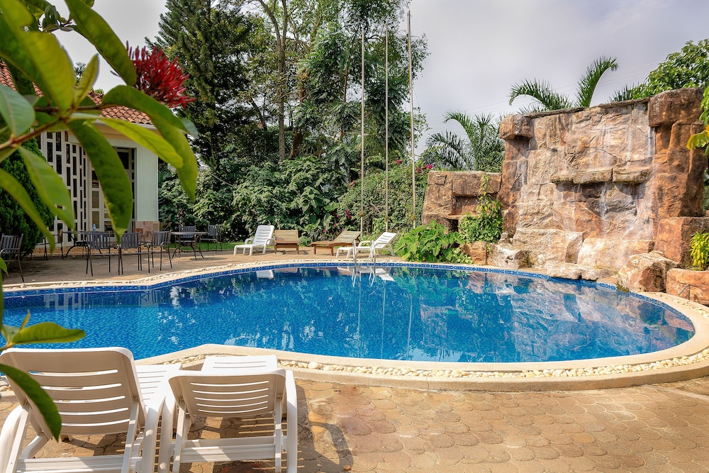 Imperial Heights Hotel Entebbe (ex. Lake Heights Hotel) in ENTEBBE