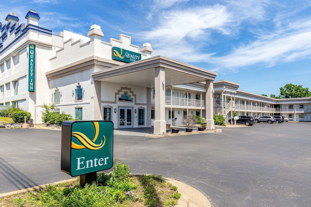 Quality Inn Branson Hwy 76 Central 45/53