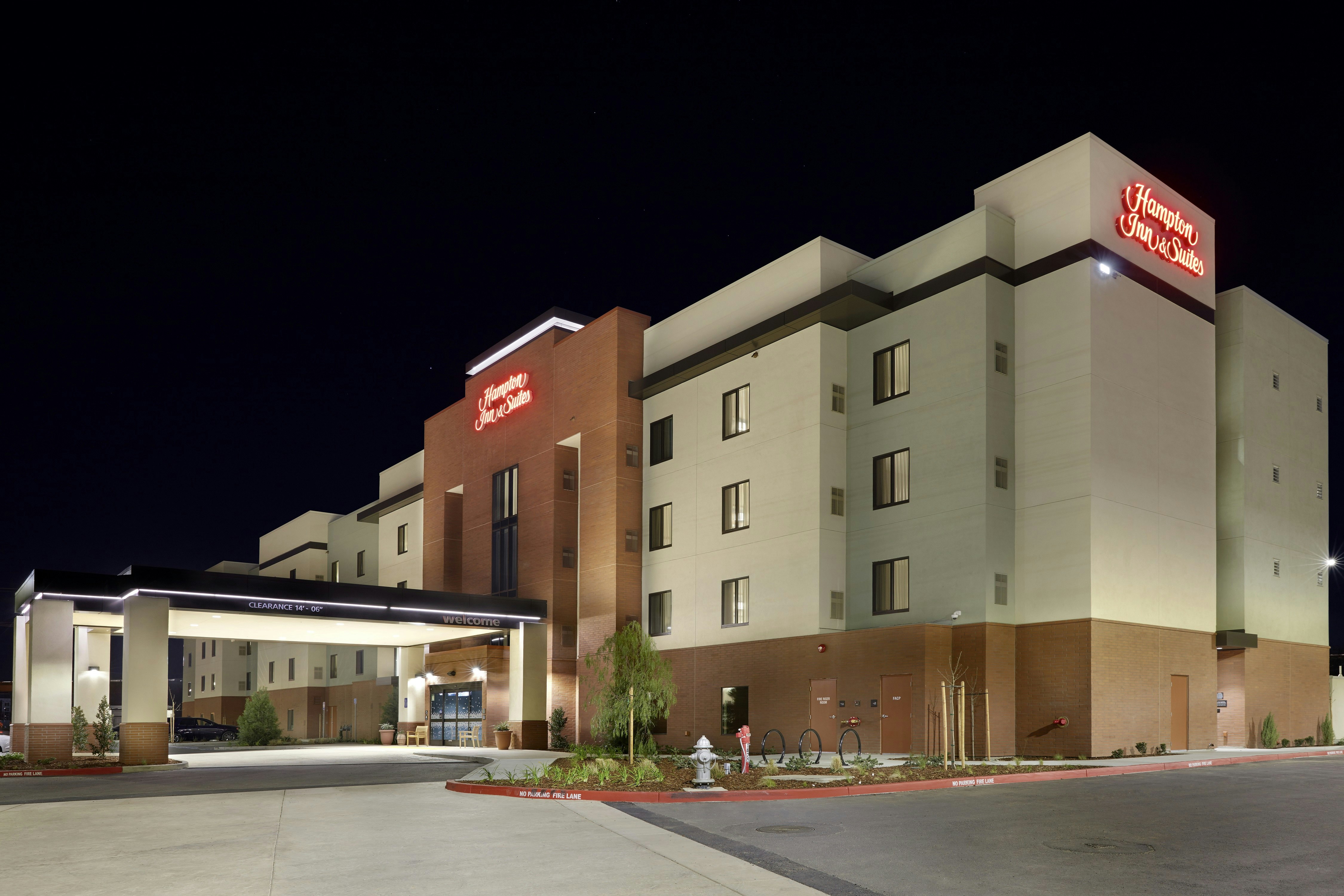 Hampton Inn and Suites Sacramento At Csus 49/51