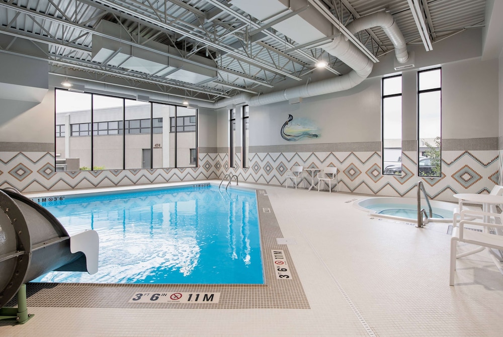 Wyndham Garden Winnipeg Airport 19/34