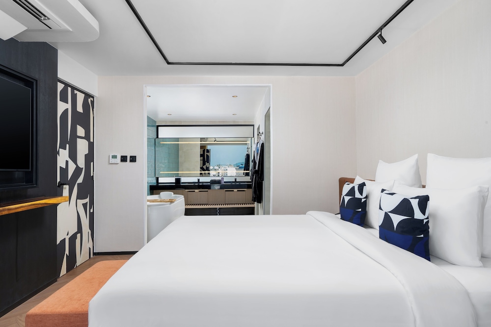 Tribe, King Bed, Sofa