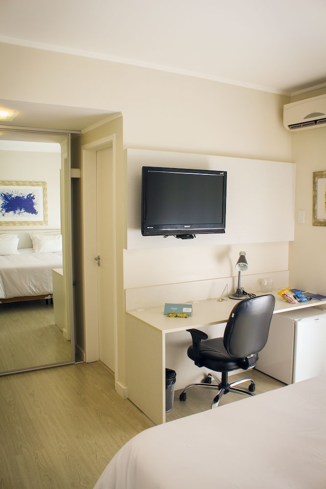 Charrua Hotel 24/31