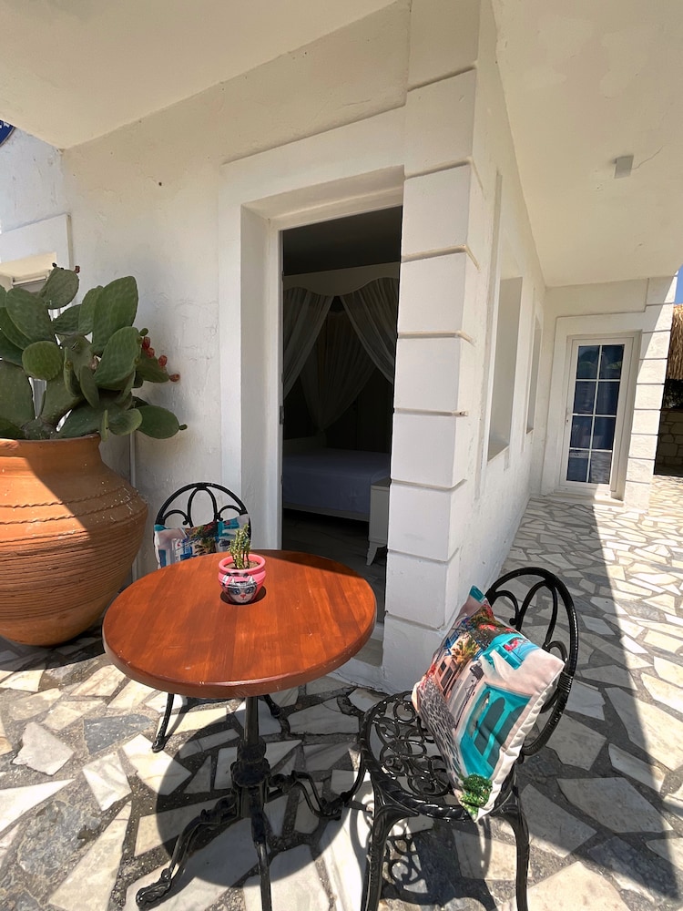 Temucin Hotel 17/34