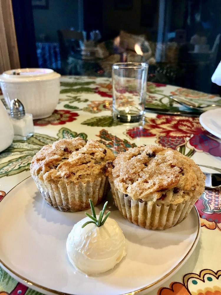 Cayucos Sunset Inn Bed and Breakfast 22/50