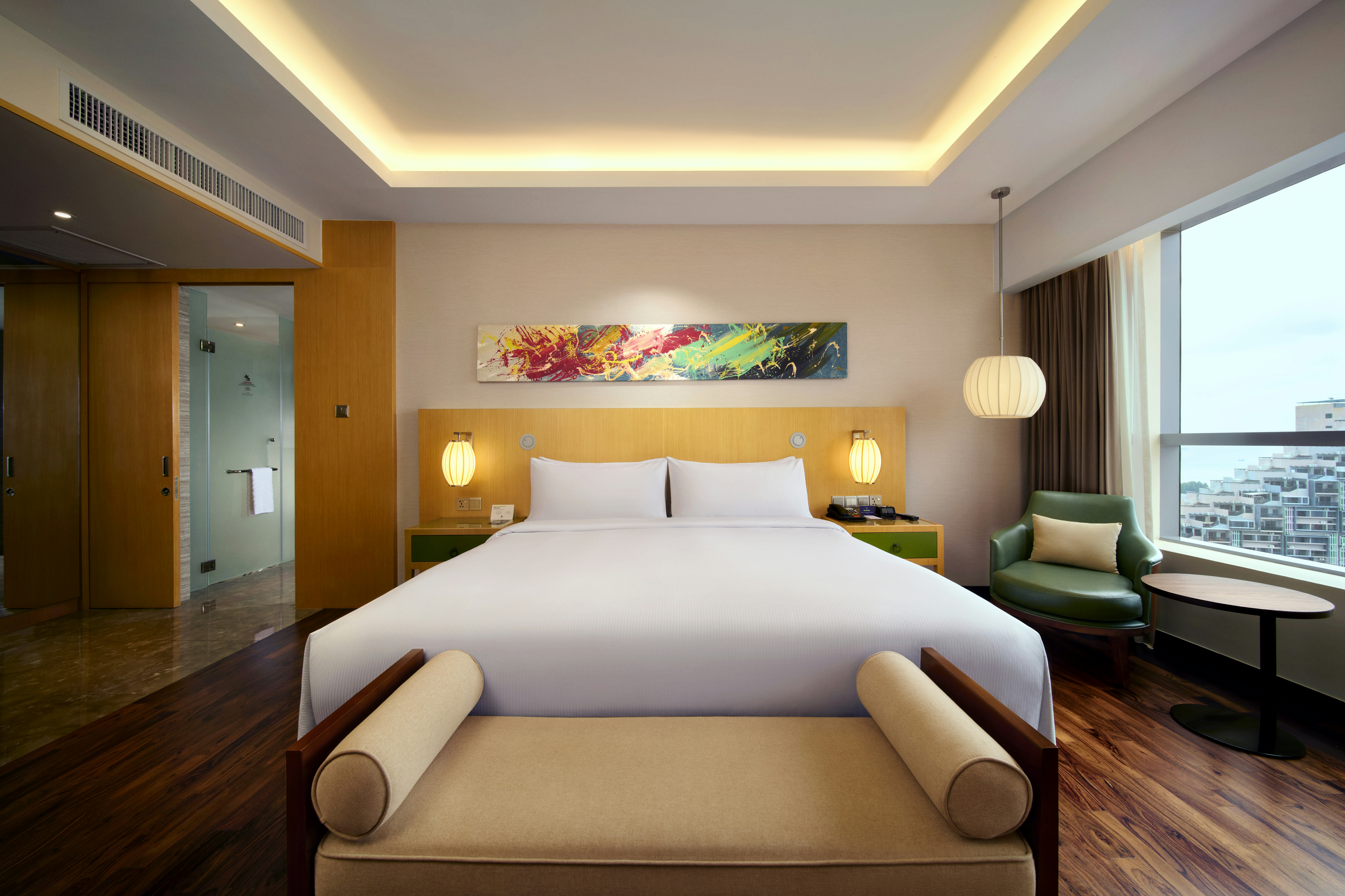 1 BEDROOM, SUITE, KING BED