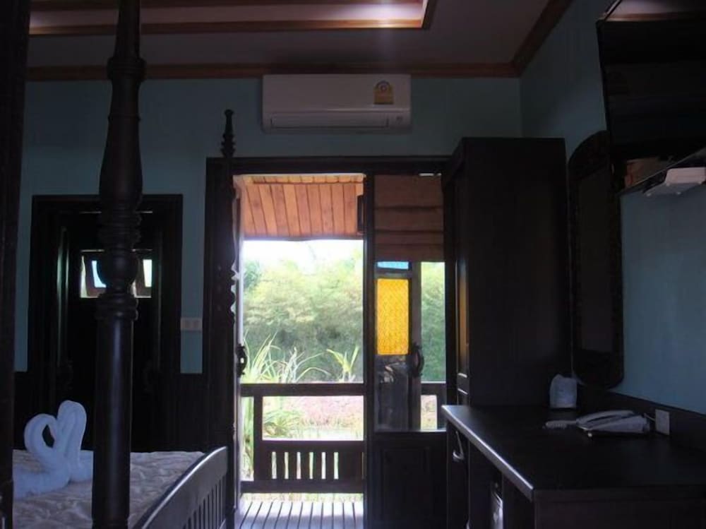 Wangnamkhao Resort 63/63
