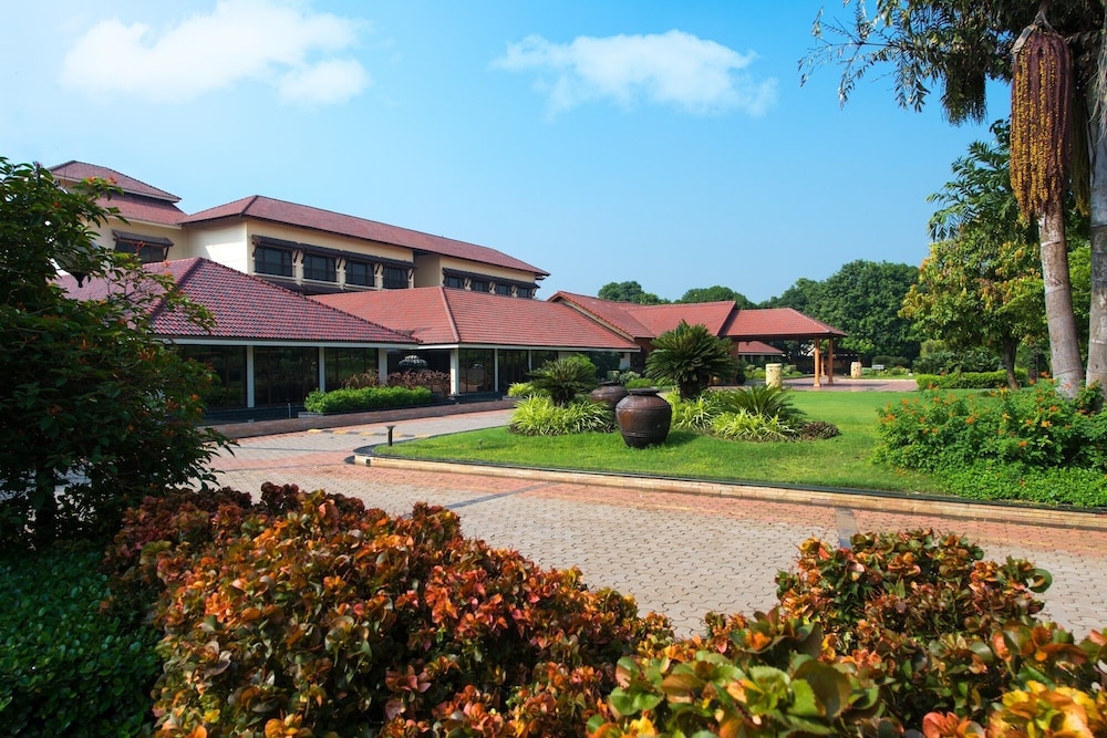 Madhubhan Resort And Spa 39/50