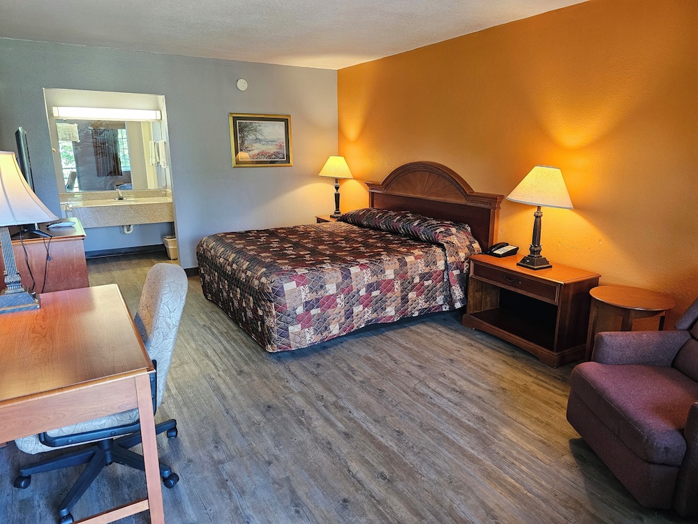 San Augustine Inn 7/33
