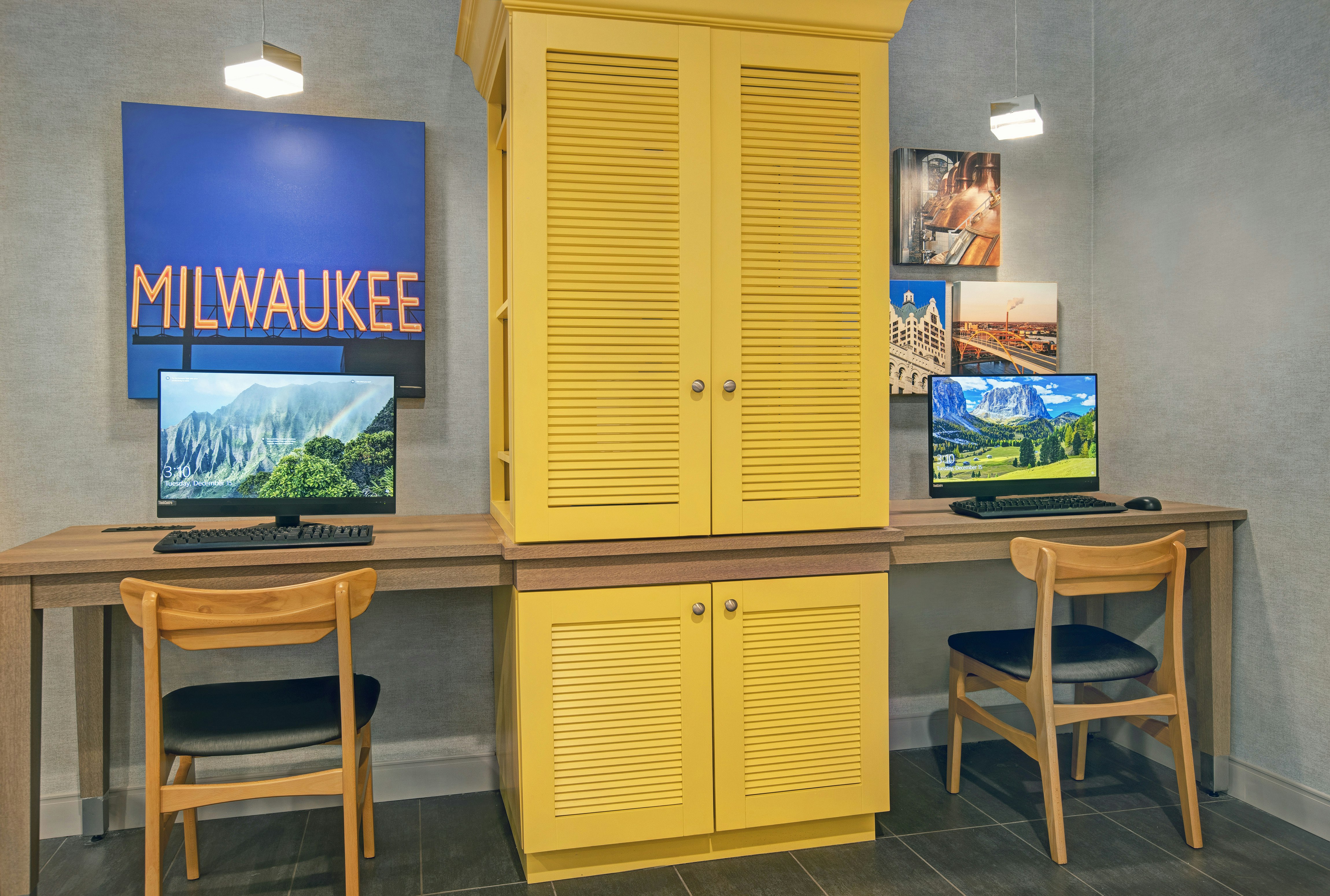 Home2 Suites by Hilton Milwaukee Downtown, WI 41/48