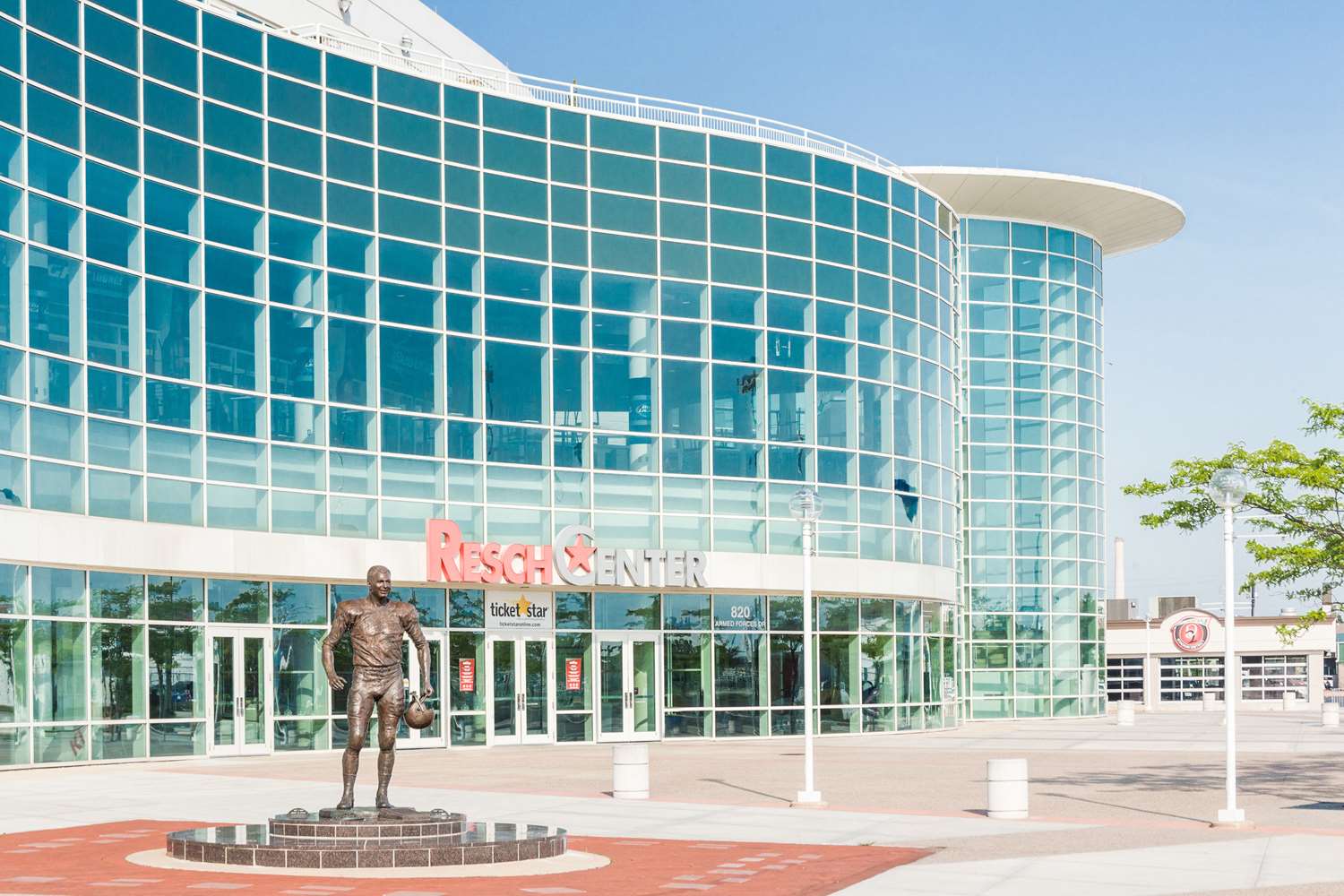 Super 8 By Wyndham Green Bay Near Stadium 3/28