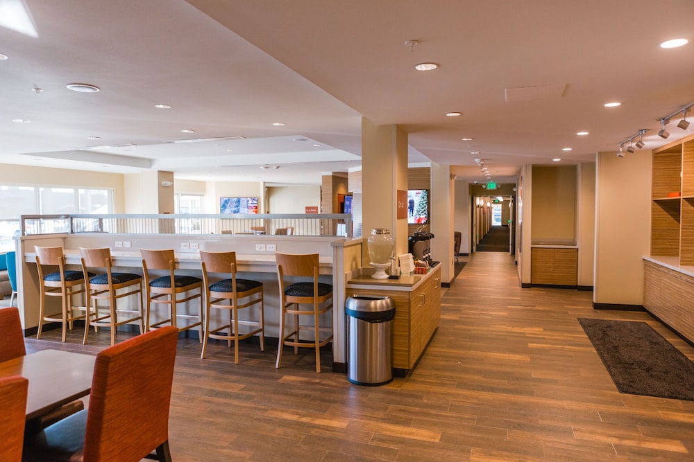 Towneplace Suites By Marriott Portland Beaverton 25/43