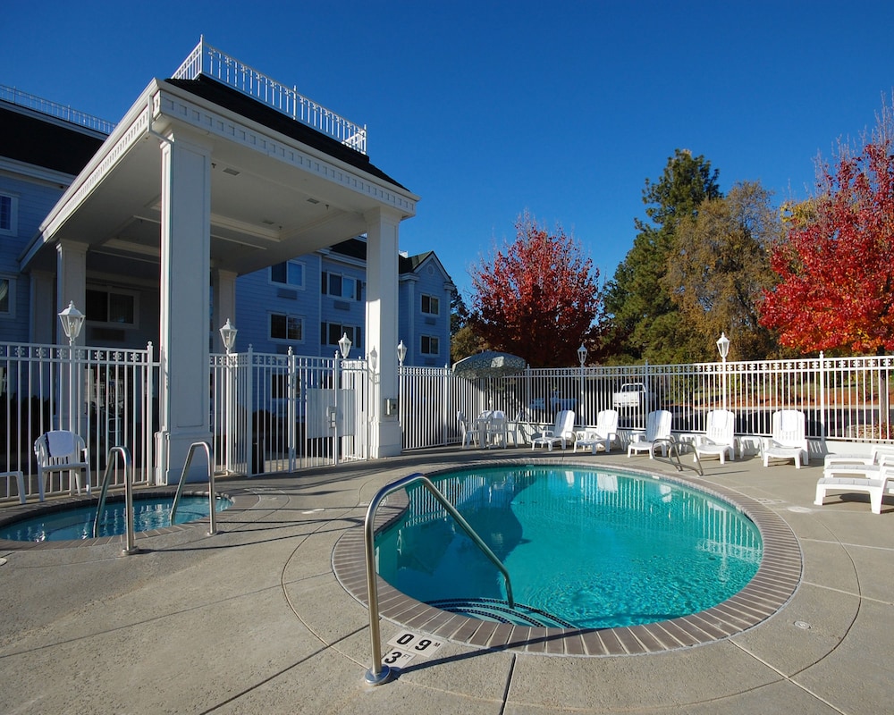 Best Western Paradise Hotel 7/44