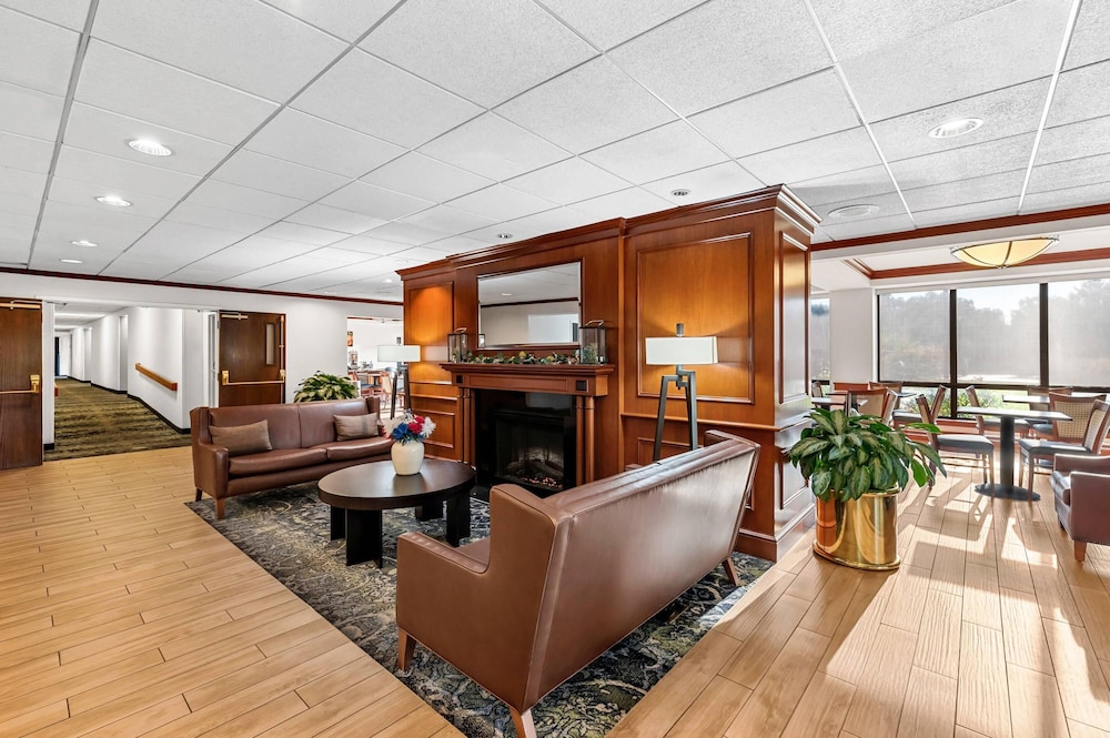 Comfort Inn Suites Newark Wilmington 11/65