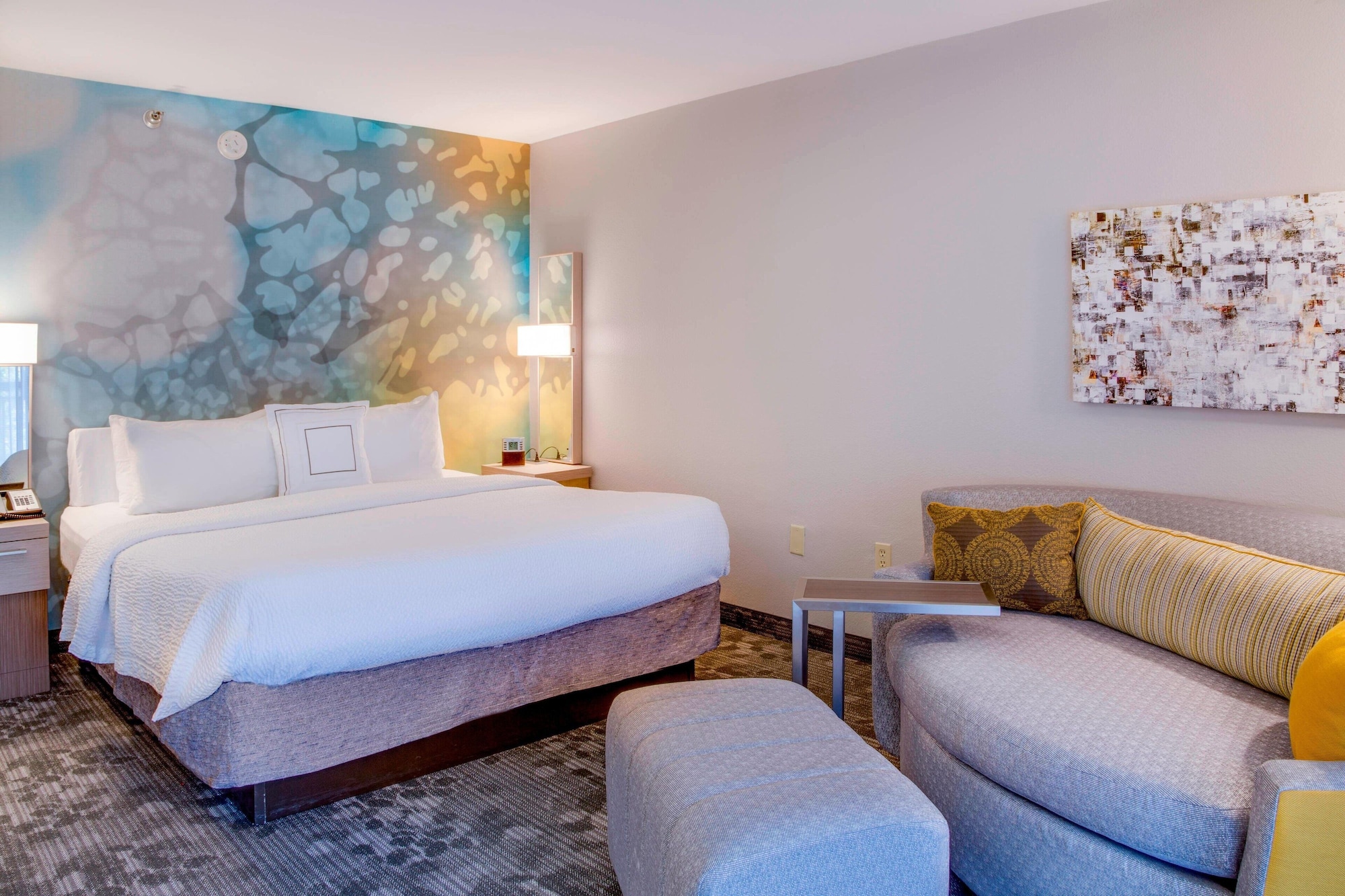 Room, King Bed, Pool Side, Sofa