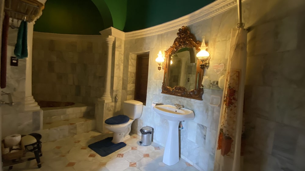 Tropicana Castle Dive Resort powered by Cocotel 49/50