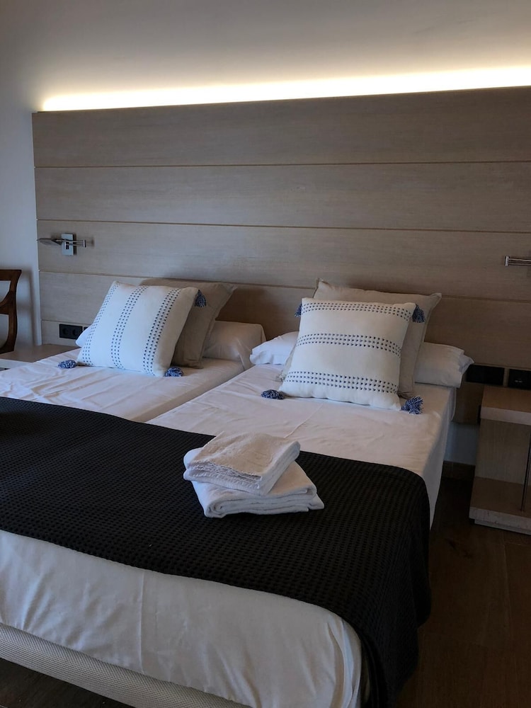 Hotel Central Maria 31/63