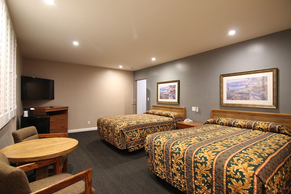 Dunes Inn Wilshire 30/72