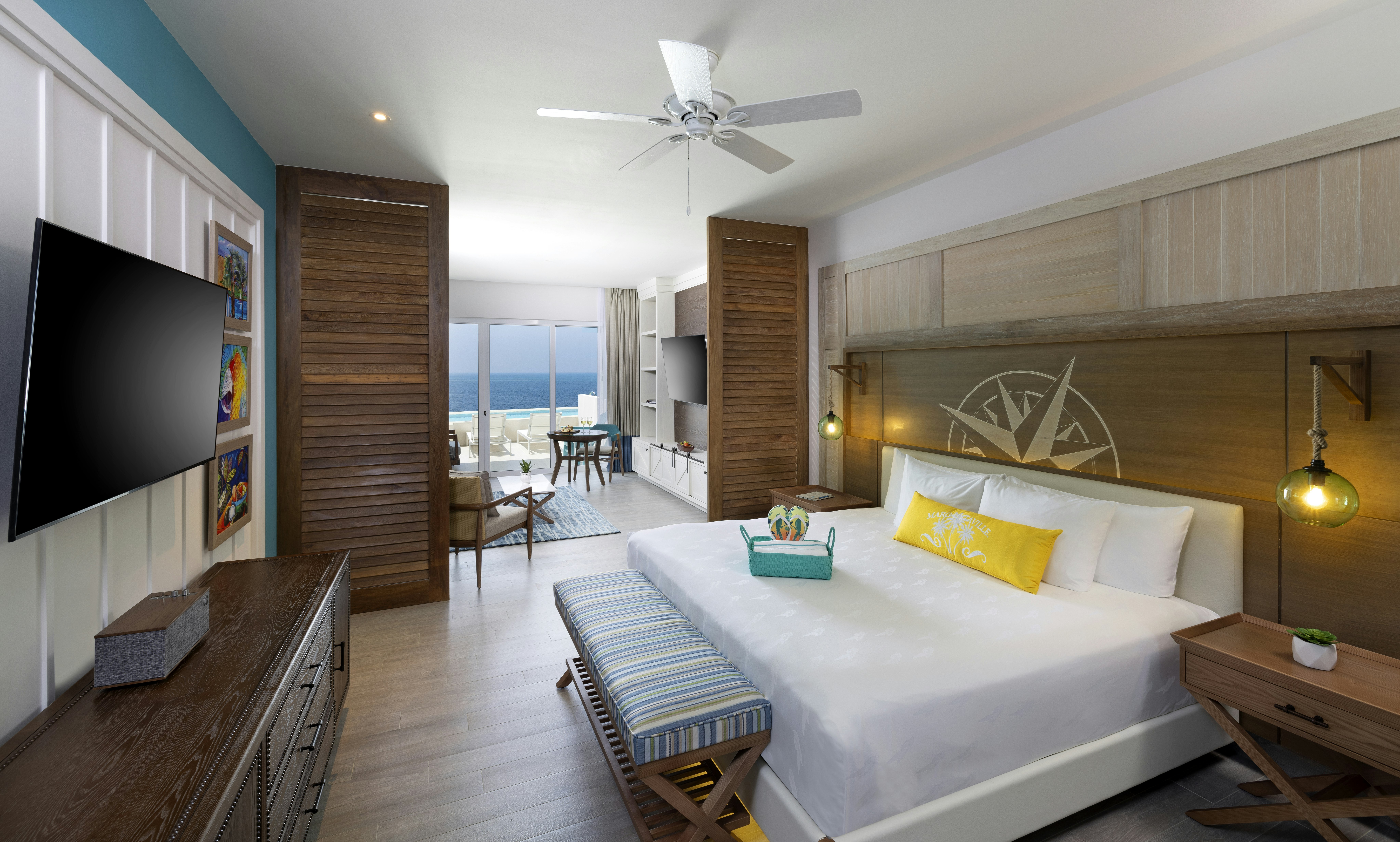 SWIM UP, PARADISE, STUDIO, OCEAN FRONT