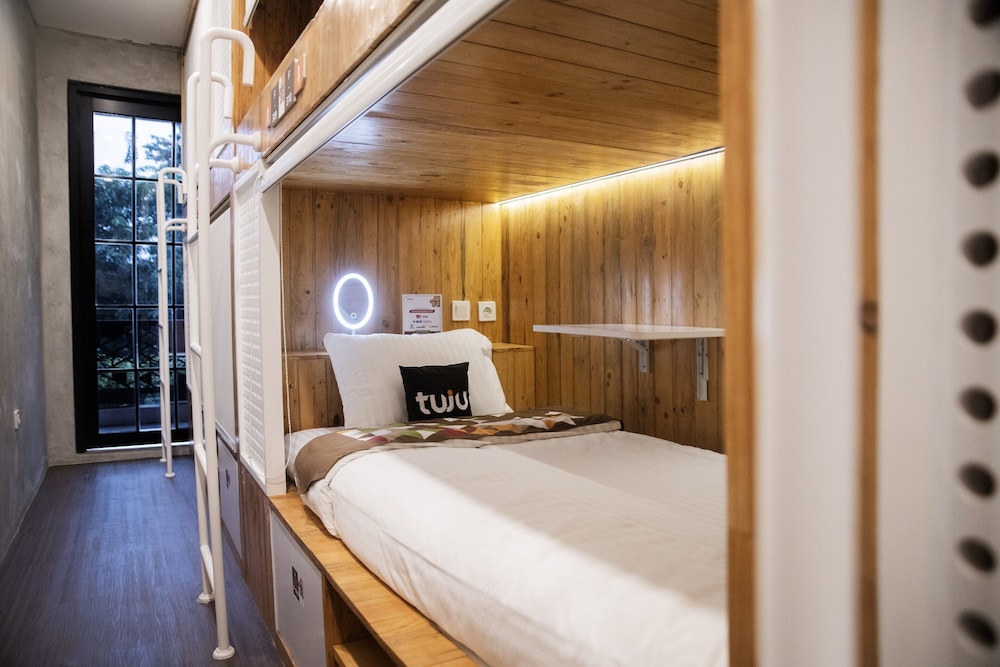 سكن مشترك للنساء بمطبخ