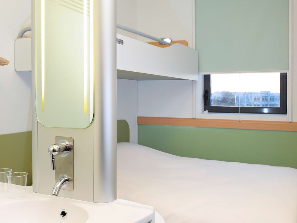 IBIS BUDGET TOULOUSE AEROPORT 14/67