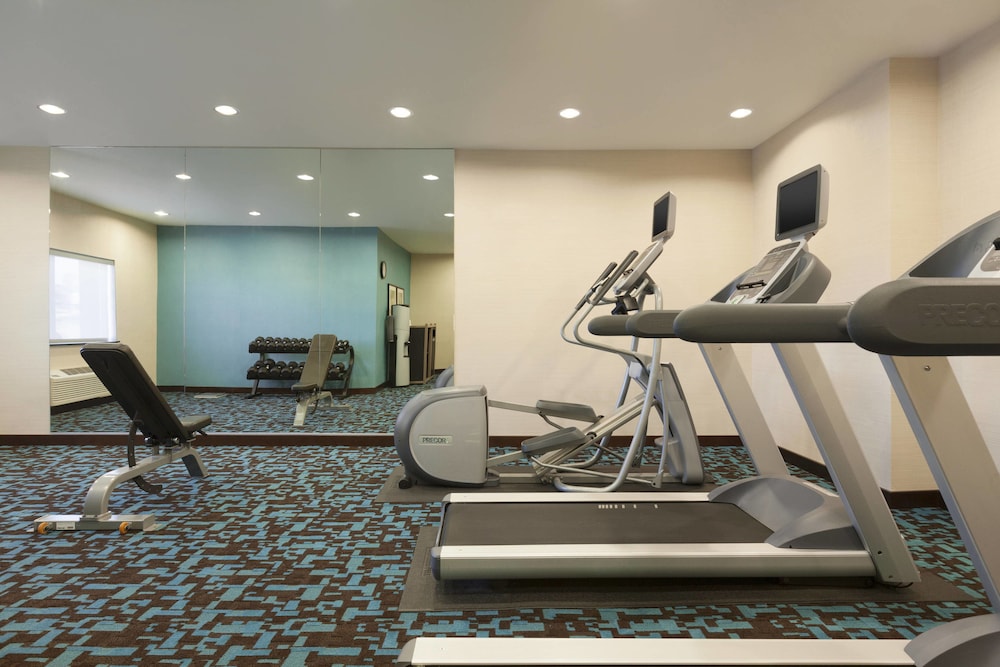 Fairfield Inn & Suites Longview 18/29
