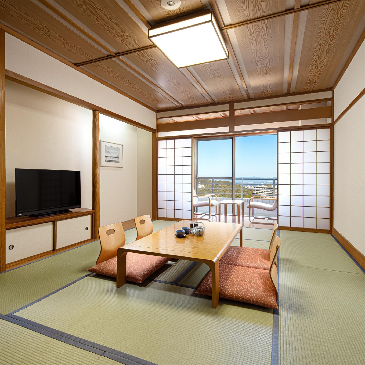 Japanese, Sun Room, Tatami, Smoking