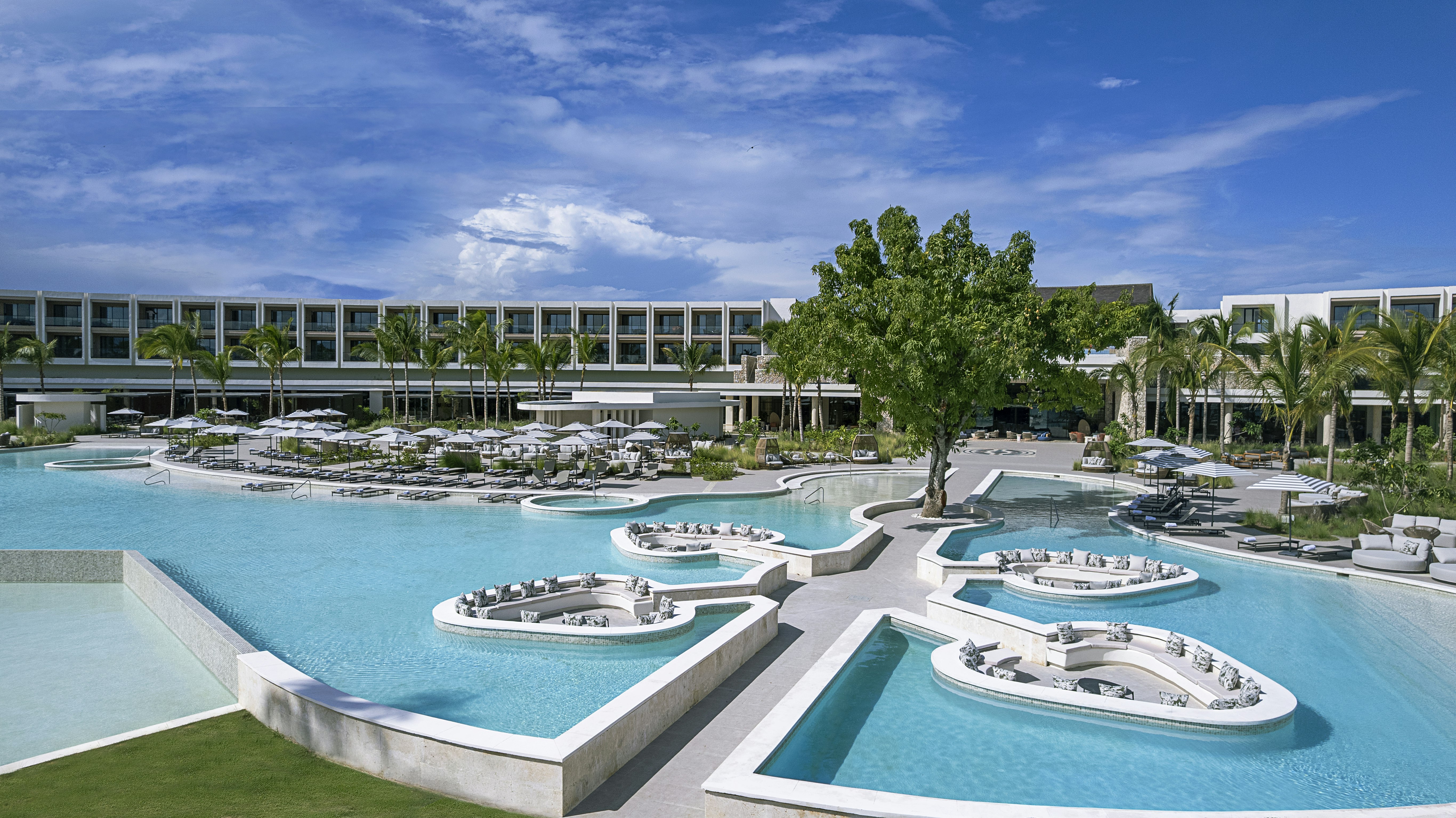 Zemi Miches Punta Cana All-Inclusive Resort, Curio by Hilton 62/69