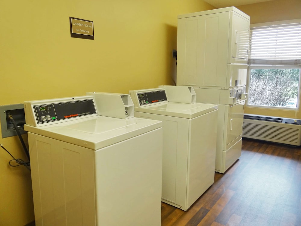 Extended Stay America - Memphis - Wolfchase Galleria 14/49